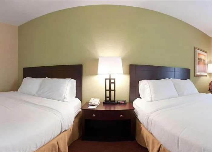 Greentree & Hotel 2*