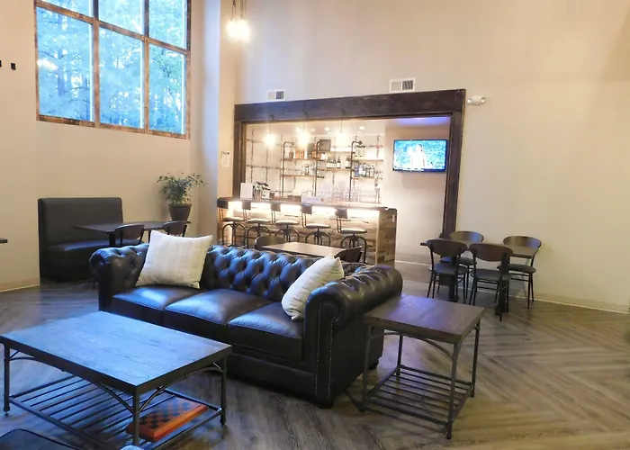 Greentree & Hotel