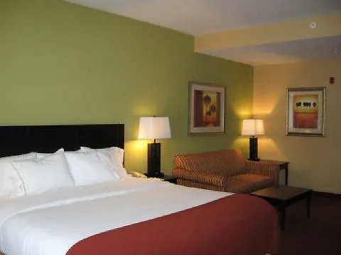 Greentree & Hotel 2*